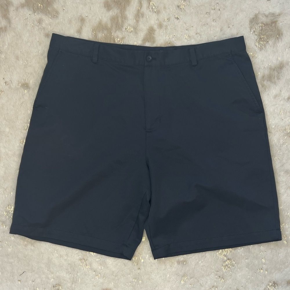 Chaps Golf 78 Black Soft Golf Shorts Size 40 💗
